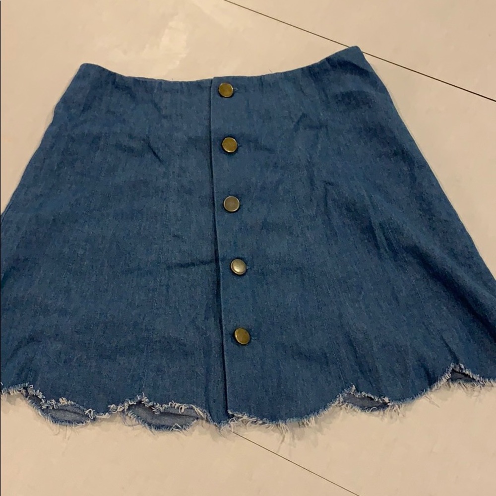 Rumor Boutique Shirt Size Small
